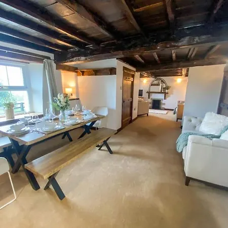 Stunning Character Near Keswick *